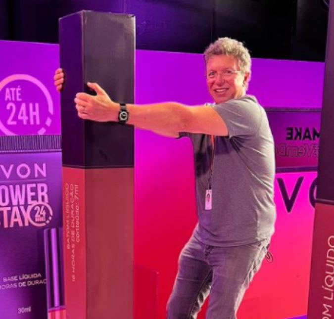 Boninho revela que vai entrar no <i>BBB22</i> e promete: <i>Vai mudar tudo!</i>