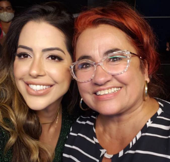 Mãe de Gustavo do <i>BBB22</i> posta foto com Laís Caldas: <i>Carinho recíproco</i>