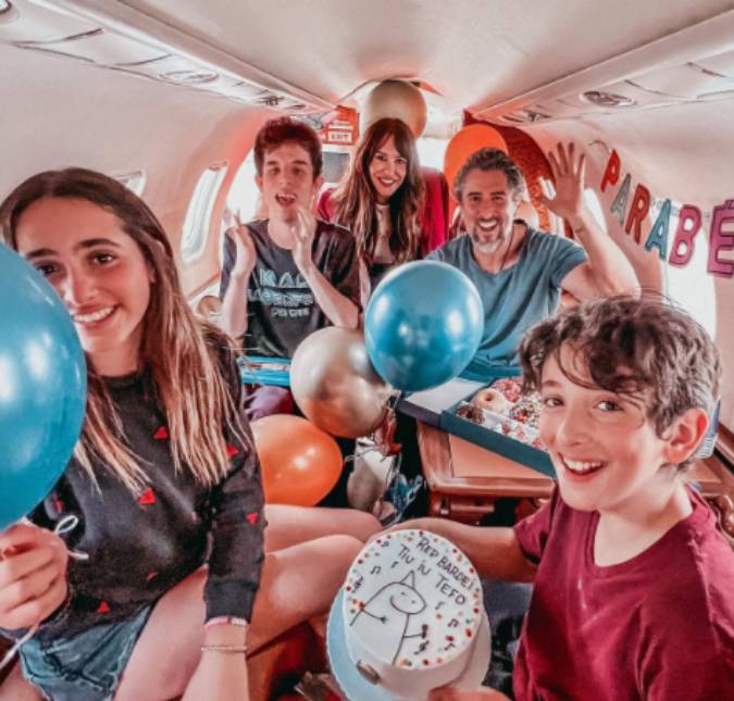 Marcos Mion comemora aniversário de filho caçula em jatinho particular