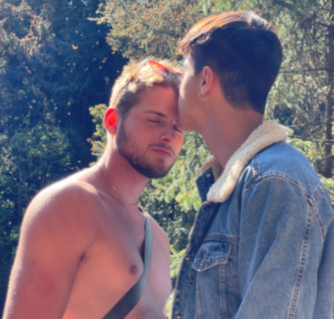 Ex-participante do <I>BBB20</i>, Daniel Lenhardt assume relacionamento com modelo: <i>Meu coração se apaixonou</i>