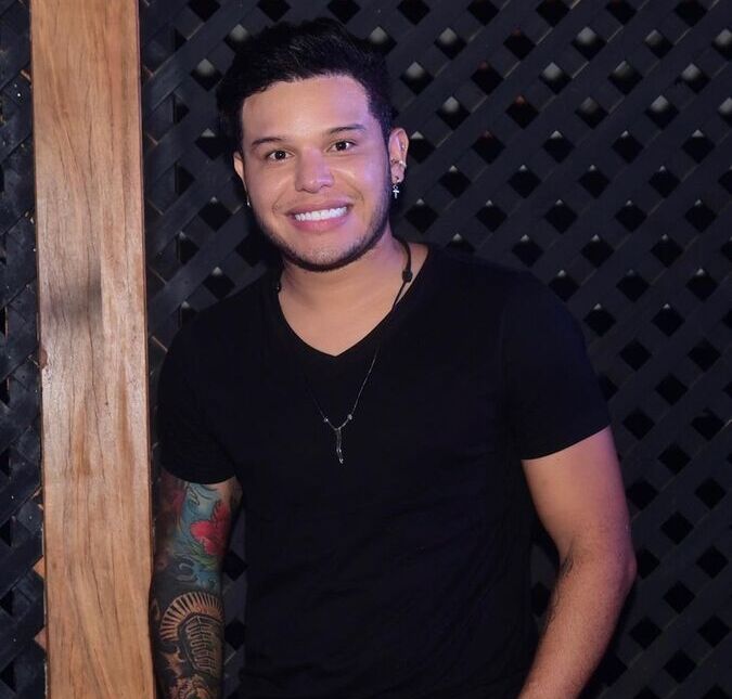 Tierry nega <i>affair</i> com parceira de <i>Dança dos Famosos: - Não estou pronto para me envolver sentimentalmente com ninguém</i>