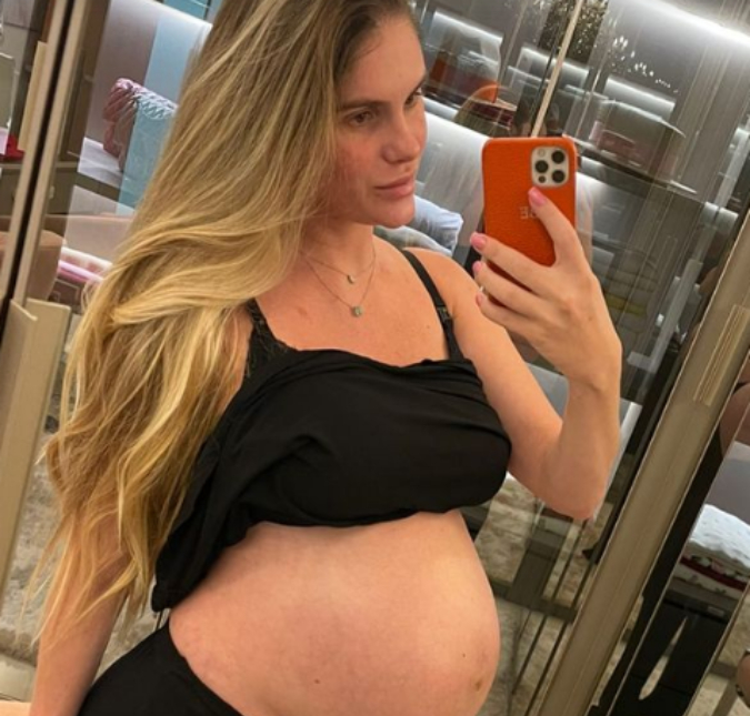 Na reta final da gravidez, Bárbara Evans relata: <i>O tampão mucoso saiu na madrugada</i>