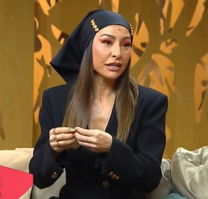 Sabrina Sato revela que colocou silicone nos seios por ter sofrido traumas de infância: -<i>Ficavam me chamando de jabuticaba</i>