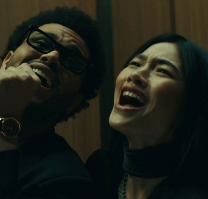 The Weeknd flerta com atriz de <i>Round 6</i> no videoclipe de <i>Out Of Time</i>; assista!