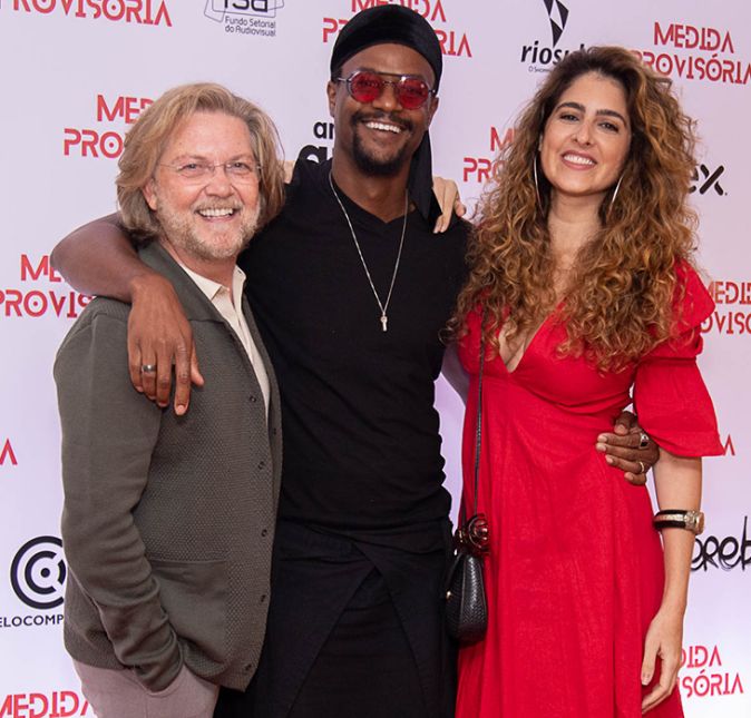 David Junior e a esposa, Yasmin Garcez, fizeram um clique no local