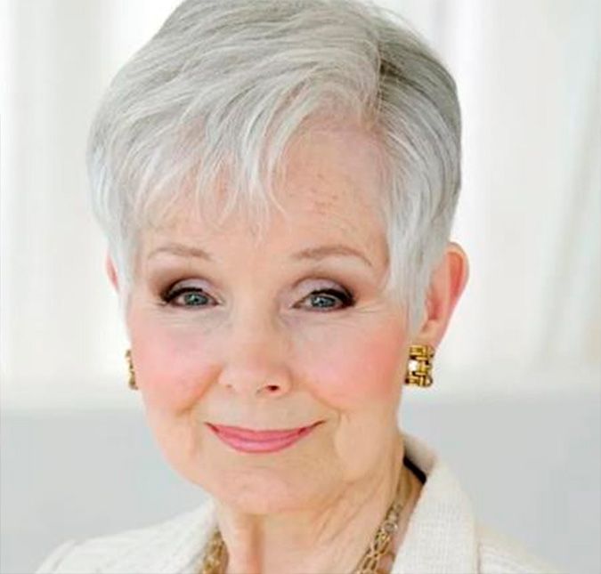 Aos 88 anos de idade, Kathryn Hays morreu no dia 25 de março, mas a notícia foi apenas divulgada no dia 8 de abril. As causas da morte da estrela de As The World Turns ainda são desconhecidas e permanecem em apuração. Aos 88 anos de idade, Kathryn Hays morreu no dia 25 de março, mas a notícia foi apenas divulgada no dia 8 de abril. As causas da morte da estrela de As The World Turns ainda são desconhecidas e permanecem em apuração.