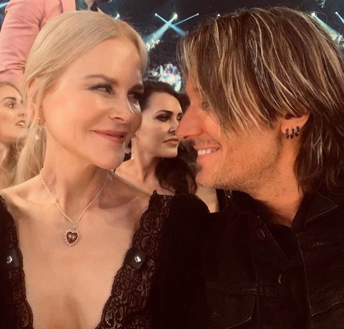 Marido de Nicole Kidman revela que apoio da esposa foi essencial para vencer o alcoolismo Keith Urban já foi internado duas vezes em clínicas de reabilitação