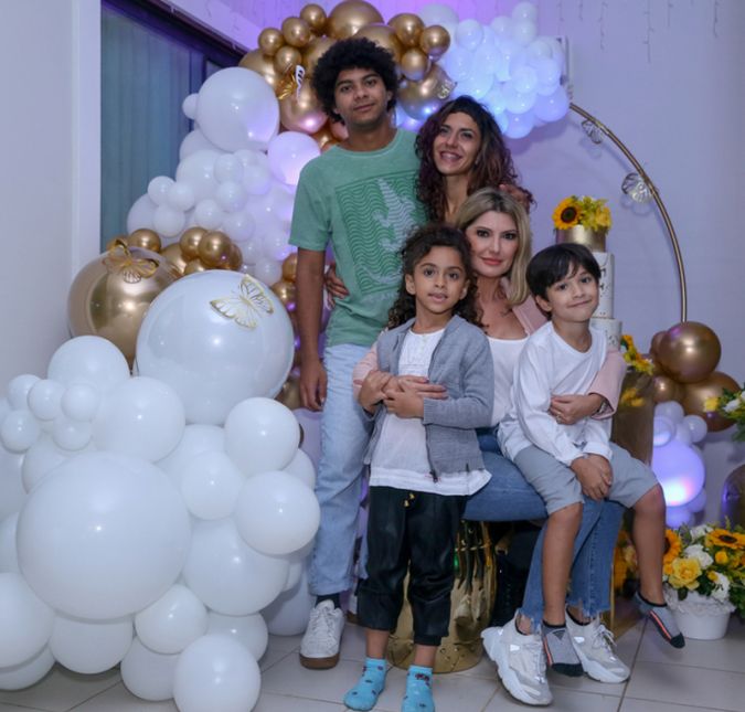 Família reunida para mais registros