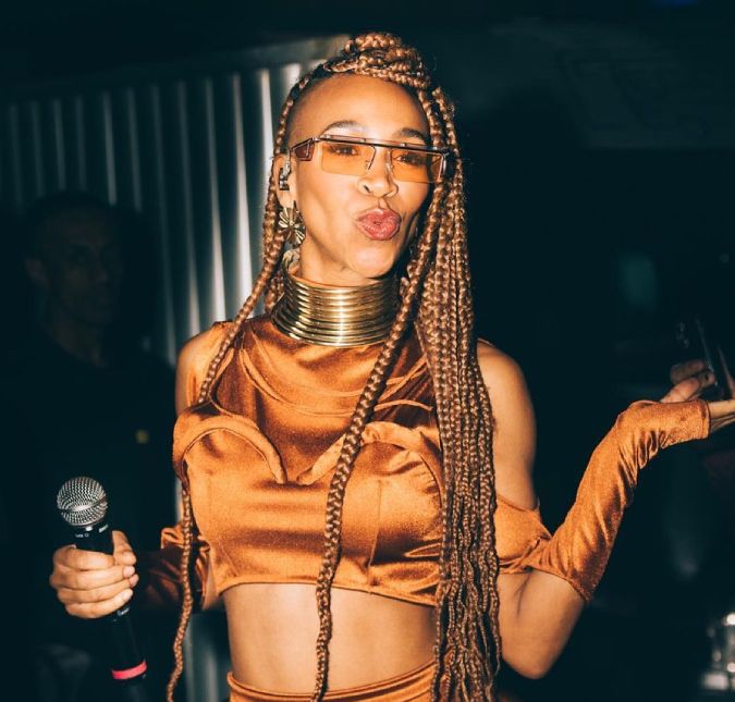 Karol Conká revela que participaria do BBB novamente: Para o terror do Brasil A cantora participou do BBB21