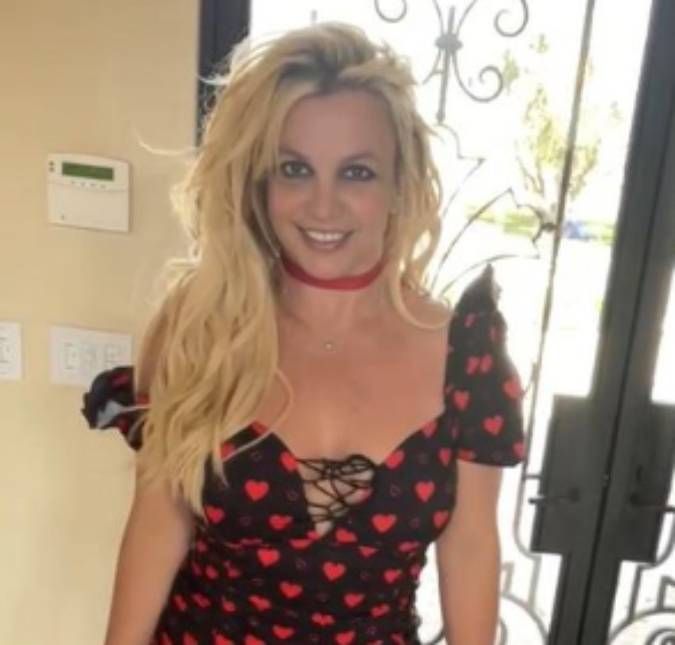 Grávida, Britney Spears anuncia afastamento temporário das redes sociais A cantora anunciou a notícia em seu Instagram e recebeu o apoio de seus seguidores