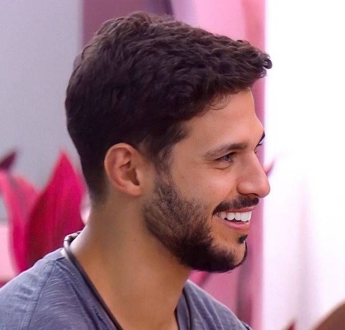 Irmão de Rodrigo Mussi abre o jogo e conta que ex-BBB será transferido para reabilitação Na madrugada do dia 31 de março, ele sofreu um acidente de carro