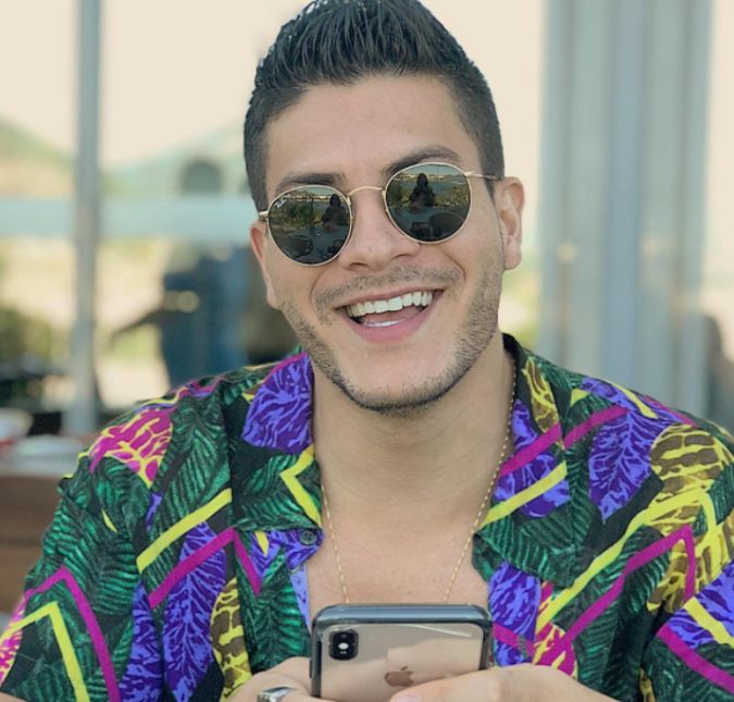 O ator conquistou o coração das fãs em Rebelde, Malhação e agora após o BBB22