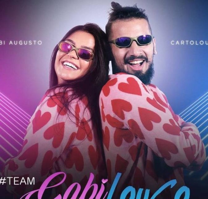Cartolouco e Gabi Augusto. Eles deram o primeiro beijo dia 2 de maio de 2021. Eles se conheceram por causa de A Fazenda 12. Na época, ele era participante e ela era adm do Lucas Selfie. Uma curiosidade, é que Gabi não curtia o Cartolouco no reality e chegou a puxar multirão para tirá-lo da disputa. Cartolouco e Gabi Augusto. Eles deram o primeiro beijo dia 2 de maio de 2021. Eles se conheceram por causa de A Fazenda 12. Na época, ele era participante e ela era adm do Lucas Selfie. Uma curiosidade, é que Gabi não curtia o Cartolouco no reality e chegou a puxar multirão para tirá-lo da disputa.