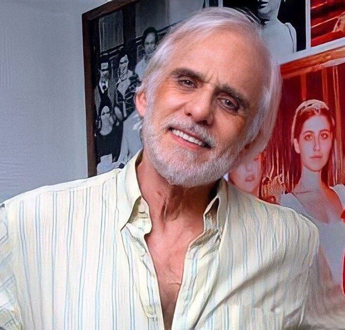 Suposto filho de Francisco Cuoco lamenta ausência do ator em teste de DNA: Ele não compareceu pela segunda vez Anthony Junior falou sobre o assunto em entrevista para o jornal Extra