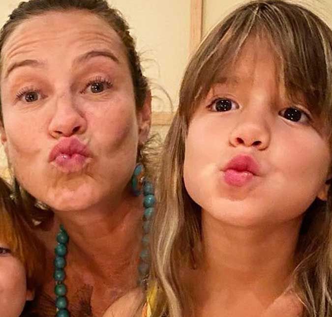 Luana Piovani curte Central Park com a filha, Liz, e se derrete: Minha A atriz está viajando ao lado dos herdeiros