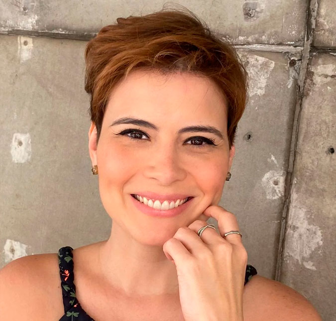 Michelle Loreto revela que teve erupções na pele por conta da Covid-19: <i>-Coçava bastante</i>