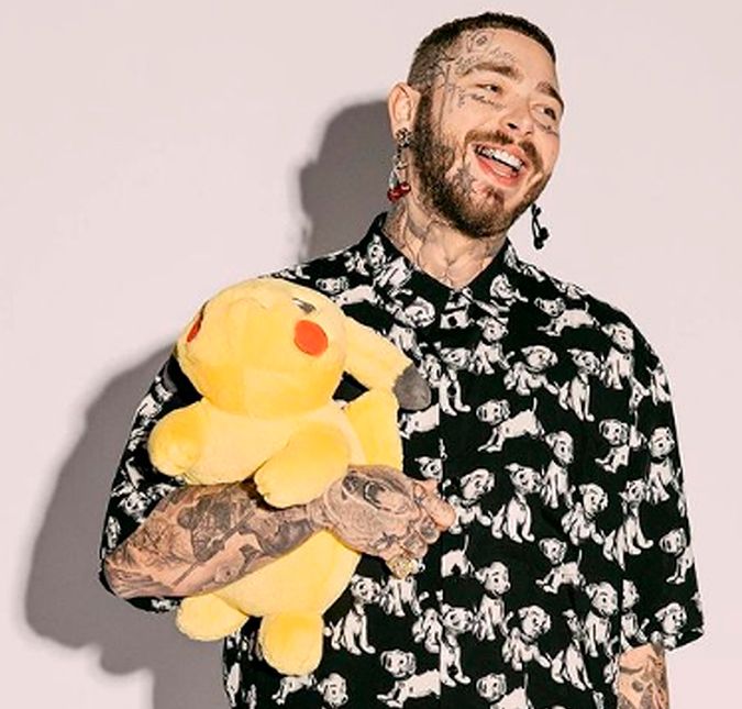 Post Malone confirmou ao TMZ que será papai pela primeira vez. Estou animado para esse novo capítulo da minha vida, estou o mais feliz que já estive, e a única memória que tenho é de estar triste.  É hora de cuidar do meu corpo, família e amigos e espalhar o máximo de amor possível todos os dias, disse. Inclusive, ainda segundo o veículo norte-americano, ele e sua namorada de longa data já até fizeram uma festinha para celebrar a gravidez.