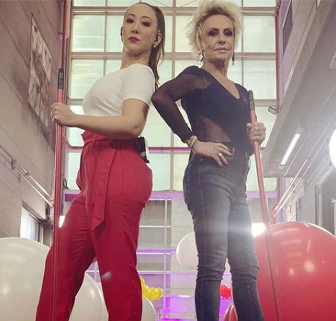 Repórter do Mais Você, Ju Massaoka relata desespero com Ana Maria Braga engasgada: - Preciso de curso de primeiros socorros A profissional ainda revelou que após o susto Ana Maria passa bem