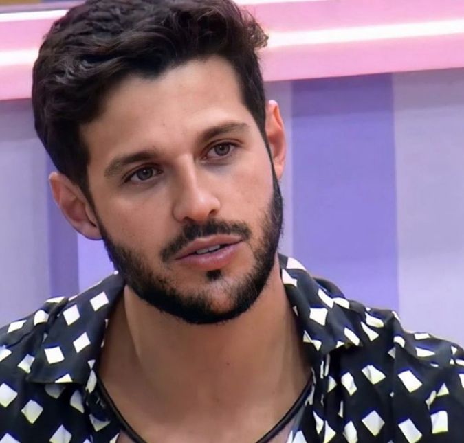 Polícia conclui que motorista foi imprudente no acidente do ex-BBB Rodrigo Mussi Kaique Reis não foi indiciado porque o crime de lesão corporal culposa é considerado um crime de menor potencial ofensivo