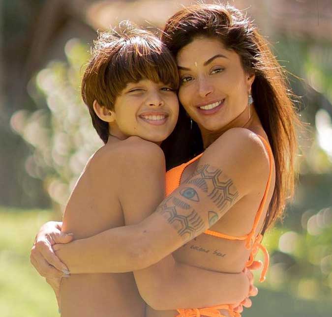 Mãe de um menino, Aline Campos relembra julgamentos e olhares desconfiados: <i>Sempre me senti na posição de ter que provar ser uma boa mãe</i>