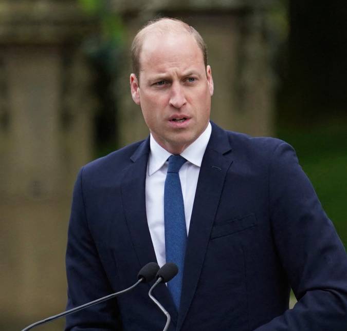 Príncipe William se emociona ao lembrar a mãe, princesa Diana, e fala sobre próprio luto: <I>Há conforto em lembrar</i>