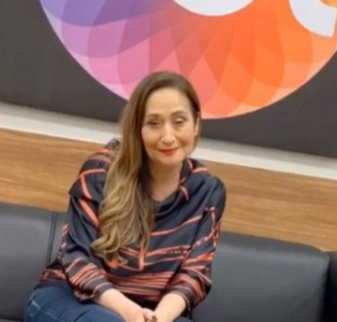 A apresentadora afirmou que agora só falta o corte