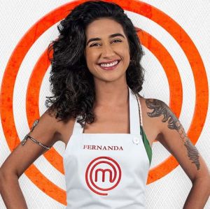 Fernanda é a primeira eliminada do <i>MasterChef 2022</i>. Saiba como foi a estreia da nona temporada do <i>reality</i>!