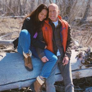Esposa de Bruce Willis fala sobre autocuidado e saúde mental
