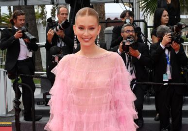 Marina Ruy Barbosa, Rafa Kalimann, Kristen Stewart, confira os <I>looks</i> dos famosos para mais um dia de <I>Festival de Cannes</i>!
