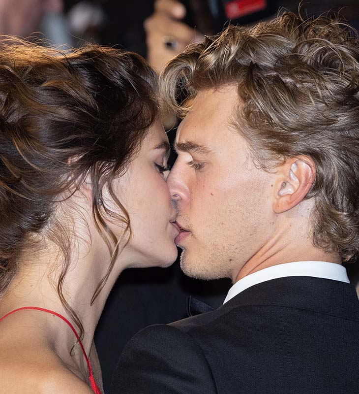 Austin Butler dá um beijo daqueles em filha de Cindy Crawford após comentar término com Vanessa Hudgens