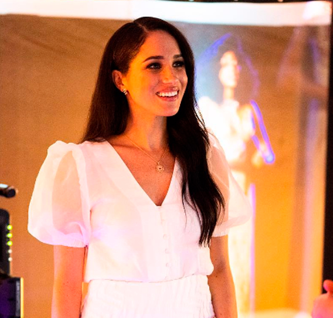 Meghan Markle quer conversar com o pai e resolver briga de quatro anos após ele sofrer AVC