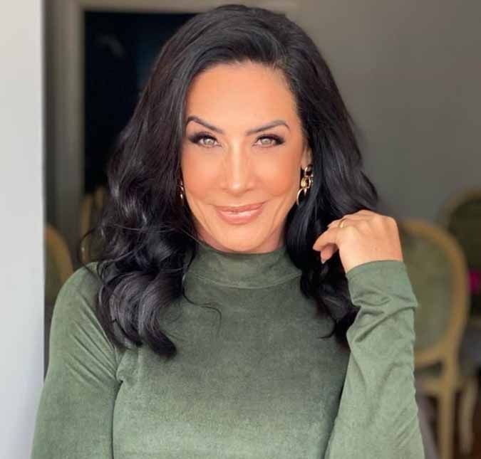 Scheila Carvalho relembra época de bancária antes do É O Tchan!: - Eu era a melhor caixa A dançarina falou que já era fã do grupo