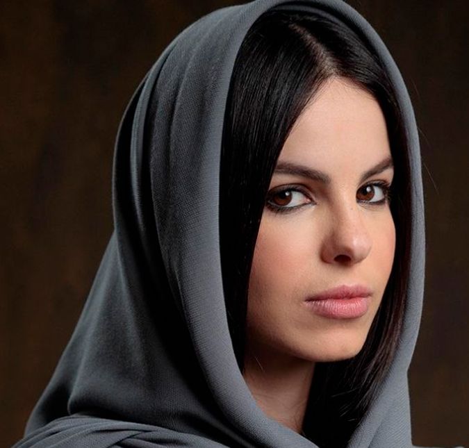 Sthefany Brito supera medo de cavalo para atuar em Reis: -Achei que não fosse conseguir A atriz precisou cavalgar para viver a feiticeira Laísa