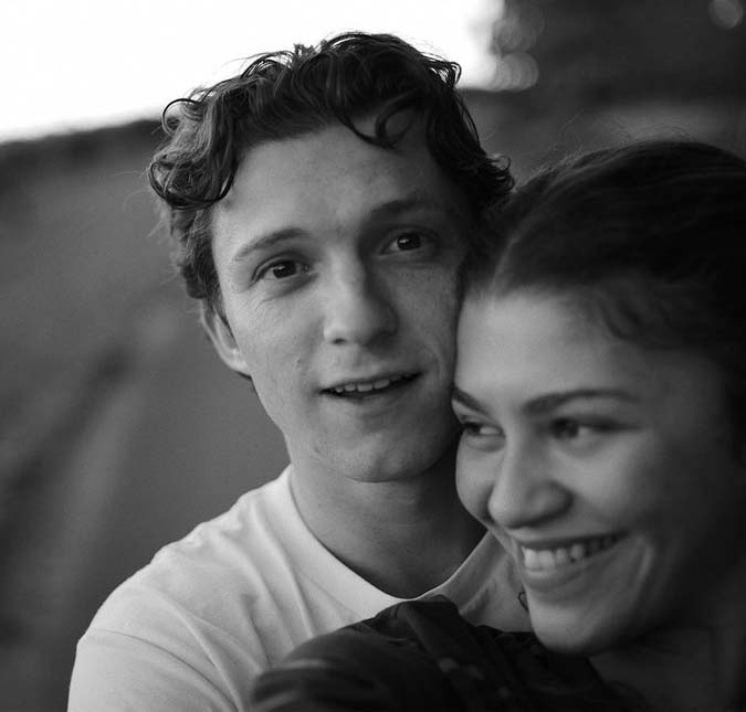 Zendaya encanta ao celebrar aniversário do namorado Tom Holland: <i>Aquele que me faz feliz</i>