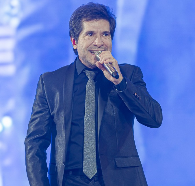 Em entrevista exclusiva, Daniel fala sobre a saudade de João Paulo: <I>- Parece sempre que eu estou acompanhado pela segunda voz dele!</i>