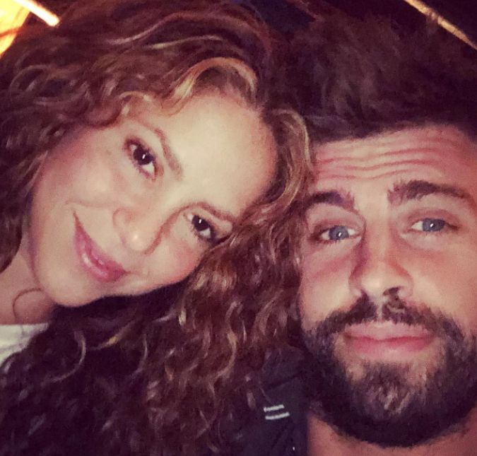 Shakira anuncia publicamente o fim de seu casamento com Gerard Piqué Os dois estavam juntos por mais de 11 anos e são pais de duas crianças