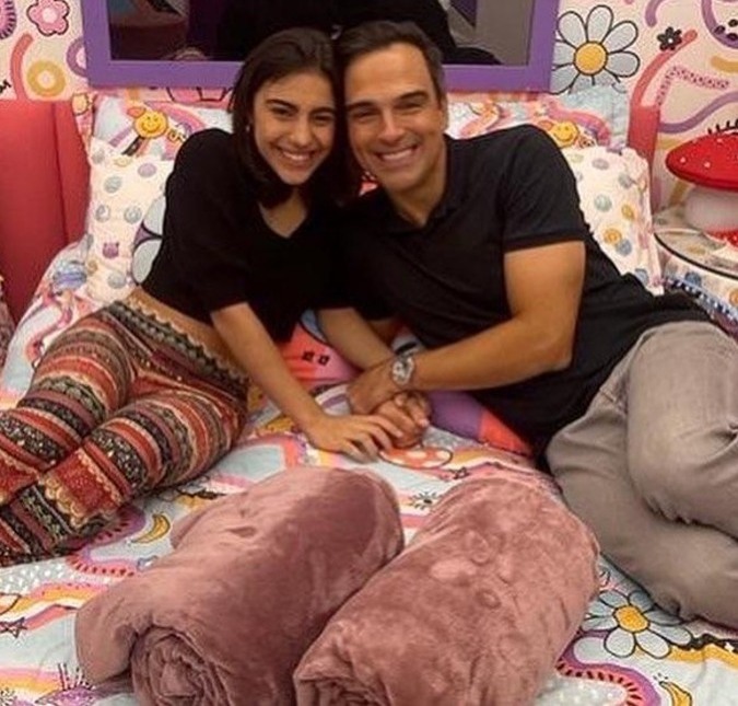 Tadeu Schmidt comemora os 18 anos de idade da filha: <i>Minha caçulinha</i>