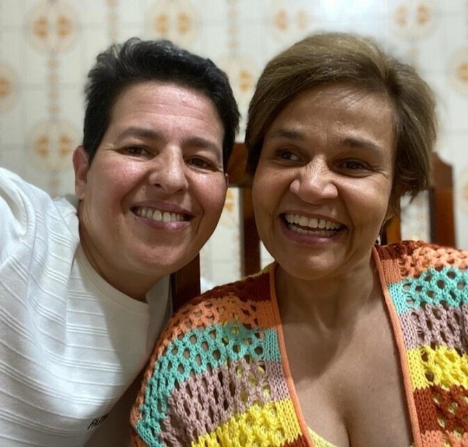 Adriane Bonato relembra de quando se afastou de Claudia Rodrigues devido aos sentimentos da atriz: -<i>Disse que ela estava confundindo as coisas</i>