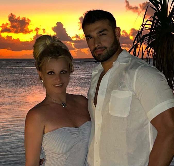 Britney Spears se casa com Sam Asghari em uma cerimônia íntima para 60 pessoas; saiba os detalhes!
