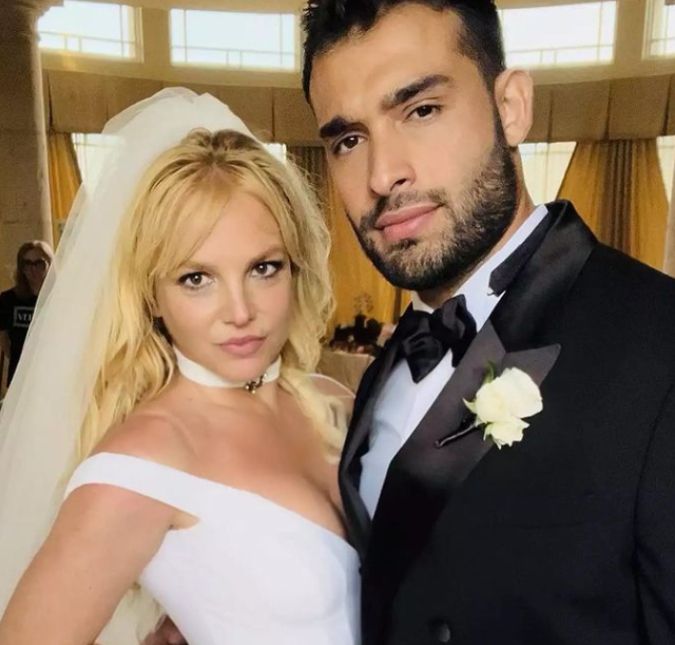 A princesinha do pop se casou na última sexta feira, dia 10