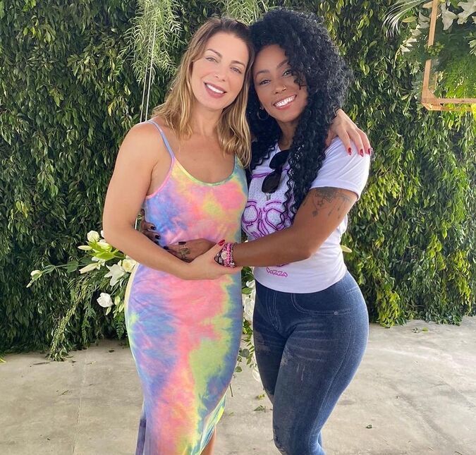As ex dançarinas estiveram na festa de aniversário do cantor Robson Paiva, em Natal