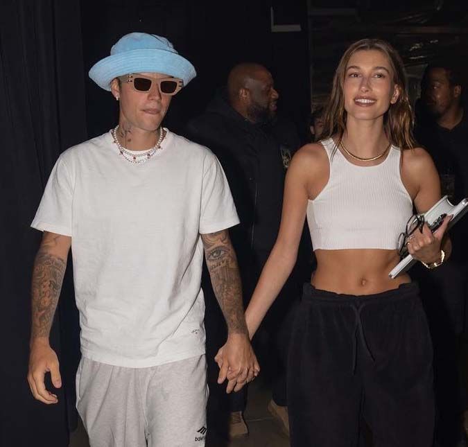 Justin Bieber e Hailey estão muito preocupados com síndrome do cantor, afirma fonte A situação uniu ainda mais o casal