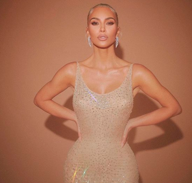 Kim Kardashian nega ter entregue vestido de Marilyn Monroe danificado