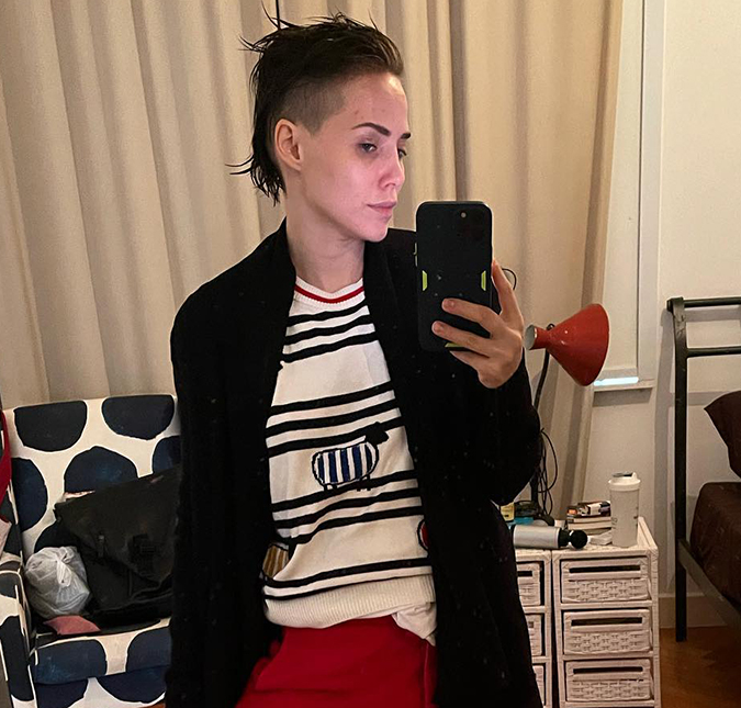 Letícia Colin muda visual e adota <i>sidecut</i>, confira como ficou!