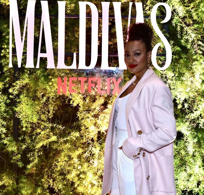Protagonista em <i>Maldivas</i>, Sheron Menezzes reflete sobre as cobranças de ser mulher no meio artístico: <i>Tento ser fiel às minhas vontades</i>