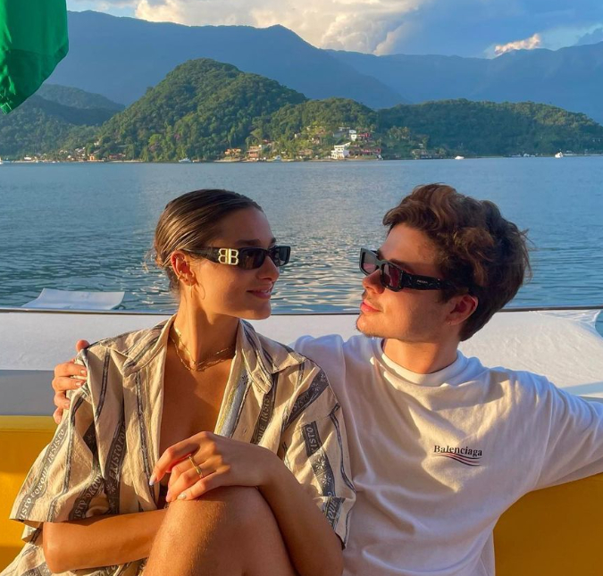 Sasha Meneghel dá viagem surpresa de presente para João Figueiredo