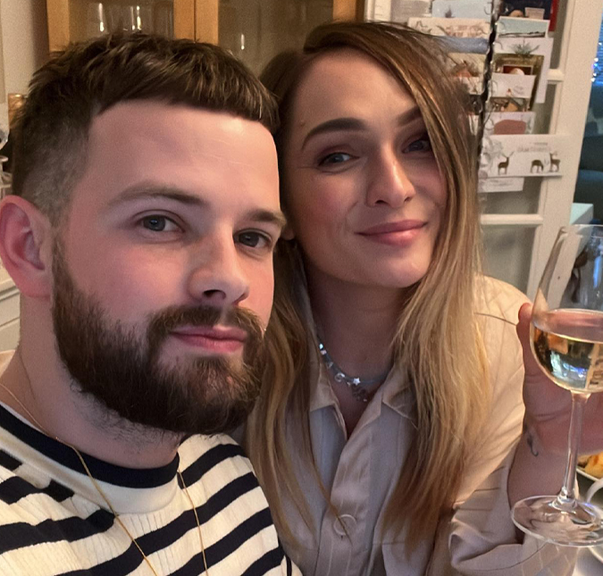 Tom Mann, ex-participante do <i>X Factor</i>, lamenta morte da noiva no dia do casamento: <i>Estou completamente destruído</i>