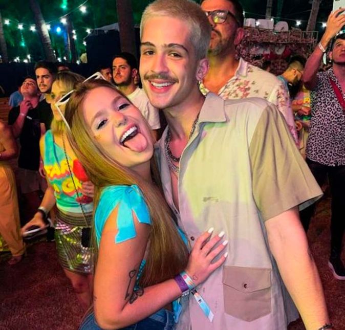 E a tal Farofa rendeu, viu! Após beijar 46 pessoas, Viih Tube adicionou João Guilherme à lista. A ex-BBB foi vista no maior amasso com o artista em uma balada de São Paulo.