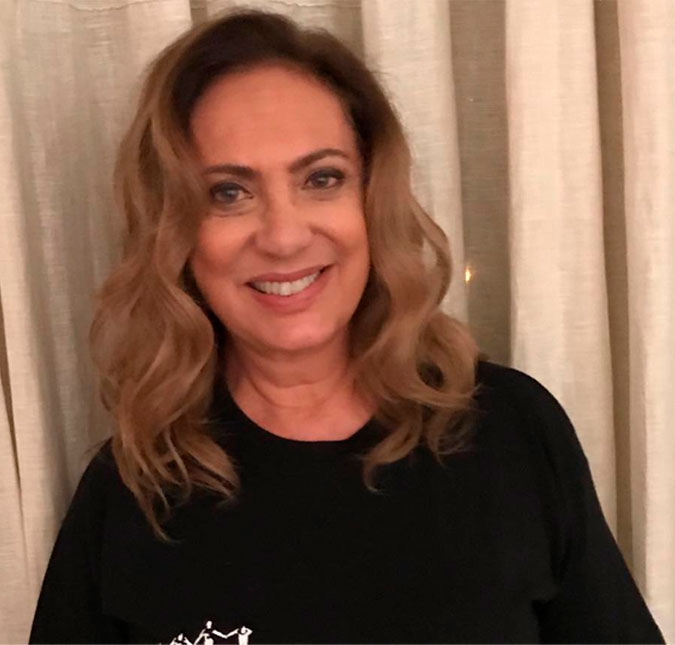 Eliane Giardini defende uso de vibradores: <i>- Sabendo usar, não vai faltar bem-estar</i>