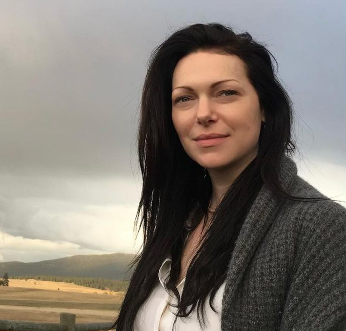 Laura Prepon relembra gravidez interrompida: <i>O feto não sobreviveria até o fim e minha vida estava em risco</i>